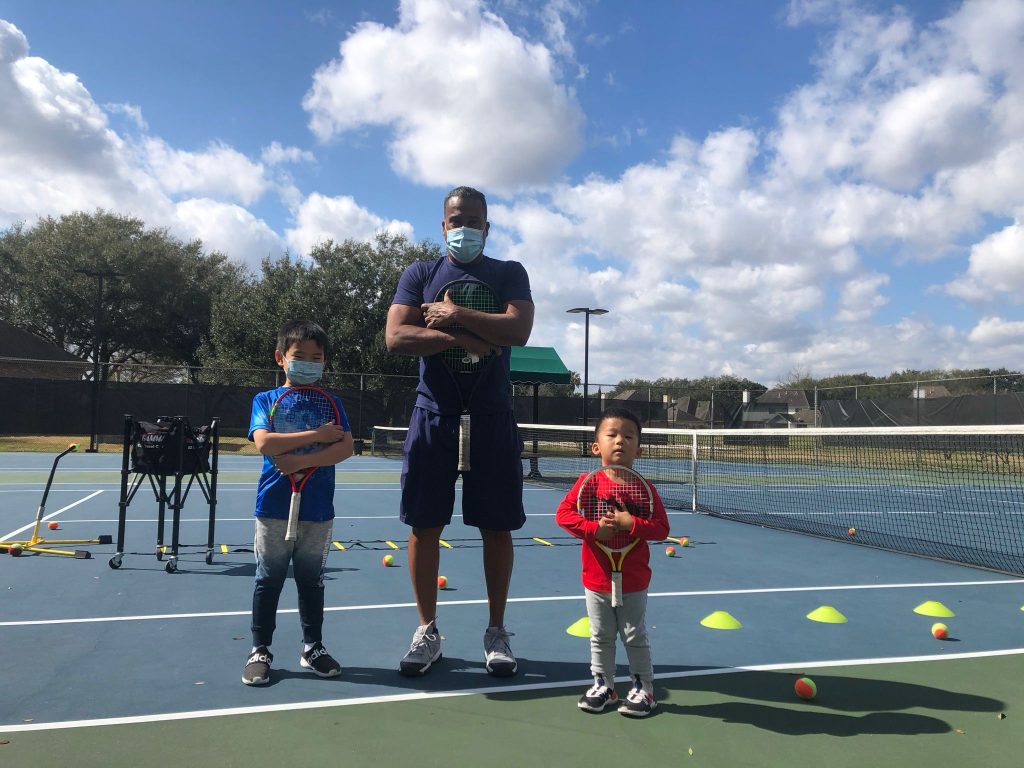 kids tennis coach